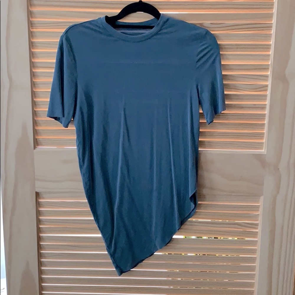 Lululemon top